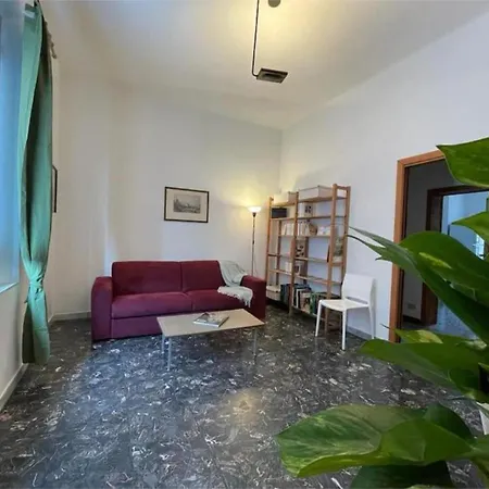 La Vostra Casa A Con Parcheggio Gratuito Lägenhet